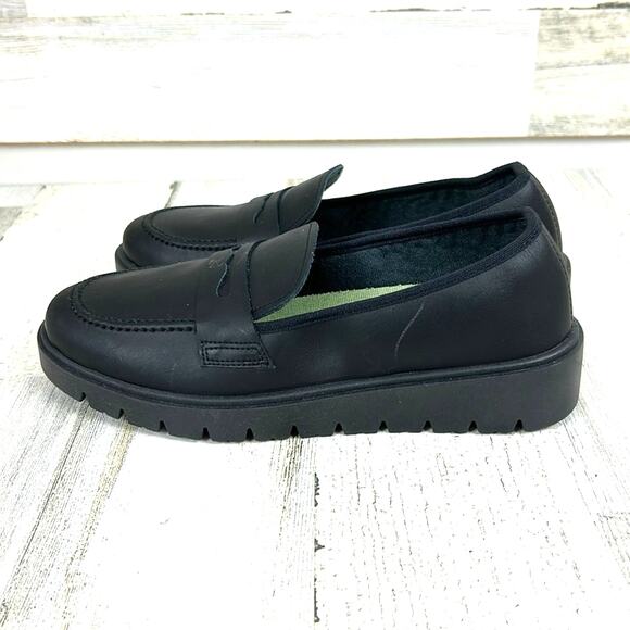 Childrenchic Kids 4 Black Leather Treated Slip-On No Slip School Loafers NEW - Picture 4 of 9